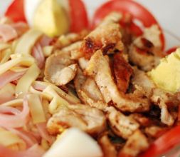 ENSALADA OKEY DOKEY